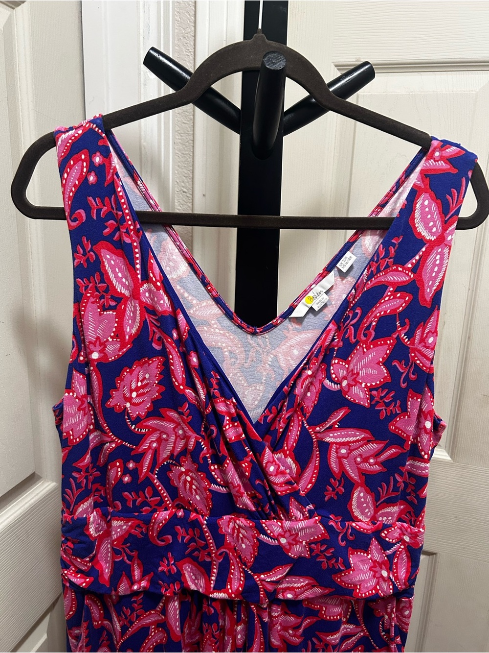 aBoden Effie V-Neck Jersey Dress - Picture 9 of 12